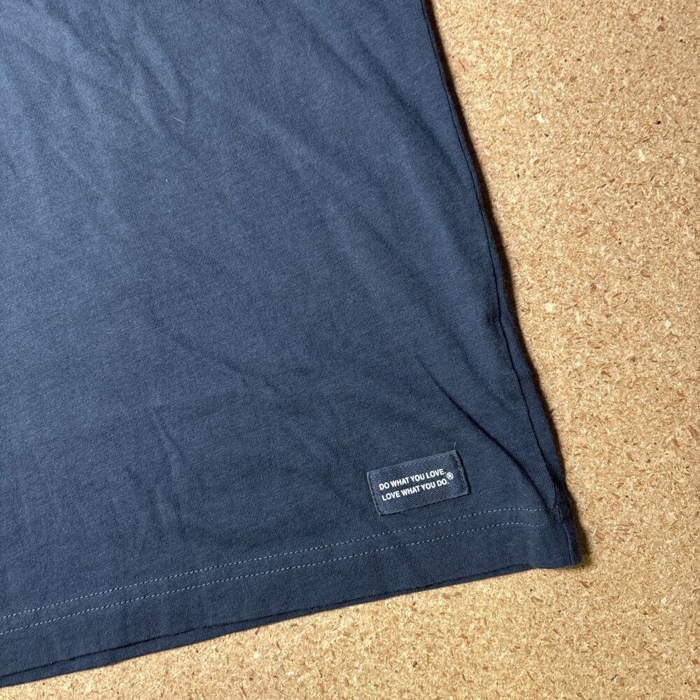 Men's Land the Free Flag Short Sleeve Crusher-LITE Tee Size M H2 - Picture 2 of 8